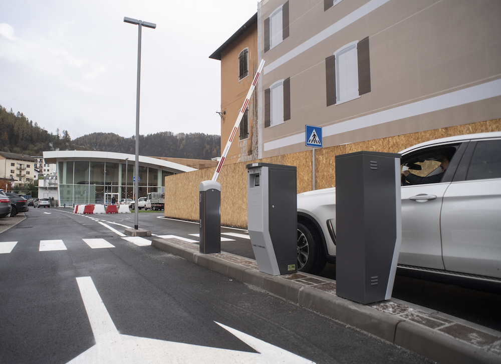 Agordo: arrivano i parcheggi “tecnologici” al servizio dei cittadini