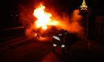 Auto a fuoco a Longarone: i Vigili del fuoco domano le fiamme