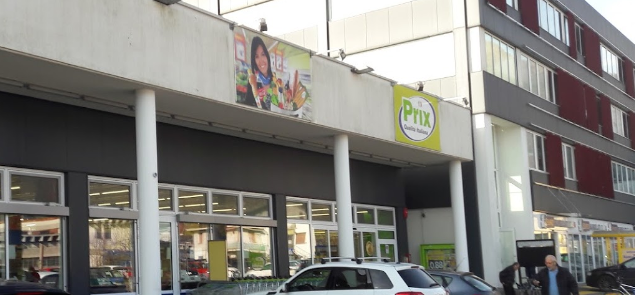 “Non starmi così vicino”: scoppia la rissa al supermarket a causa delle distanze di sicurezza non rispettate