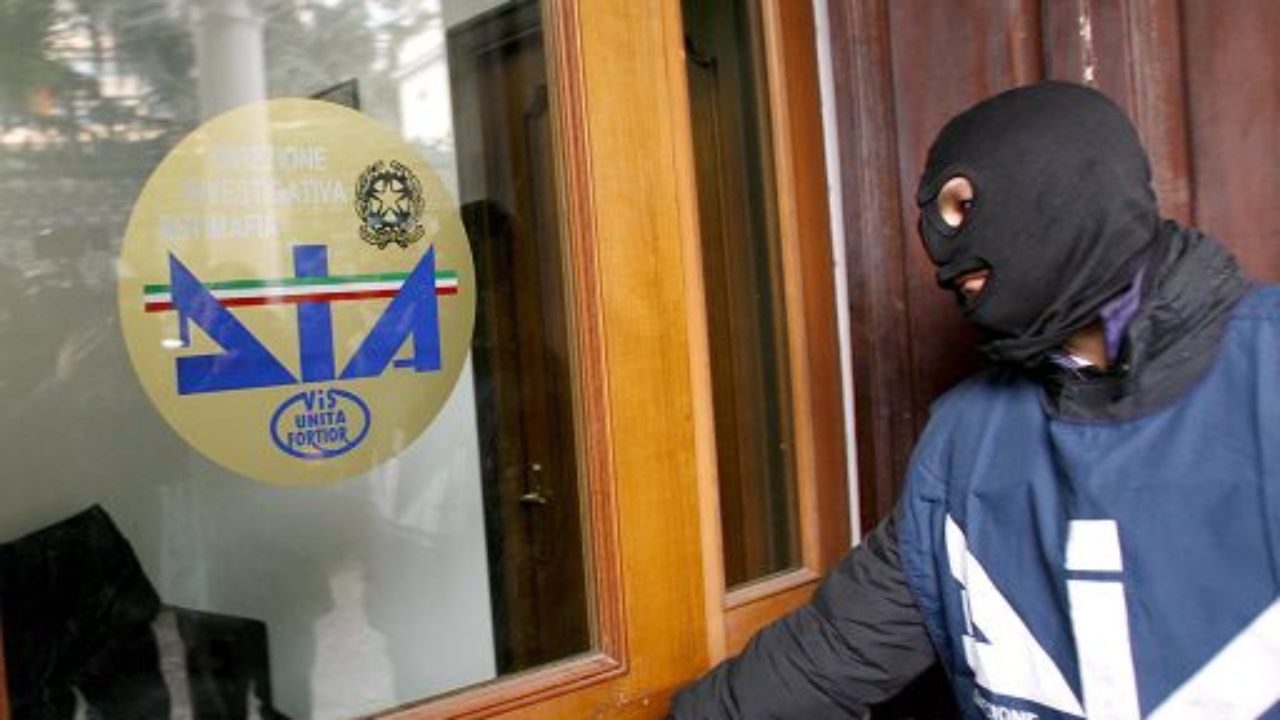 Mondiali di Sci Cortina 2021: infiltrazioni mafiose nei cantieri col metodo del “distacco dipendenti”