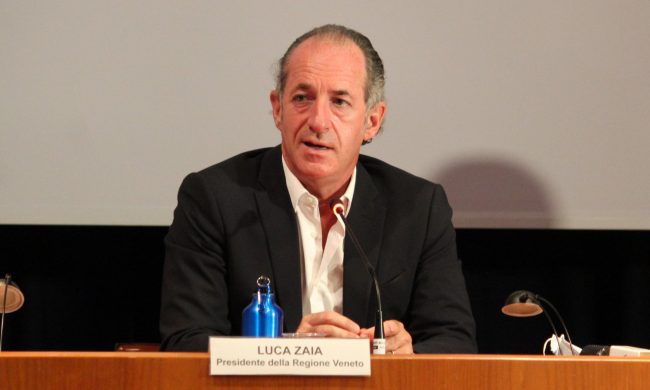 Sci e impianti chiusi? Zaia: “Non è questione di svago, ma di lavoro”