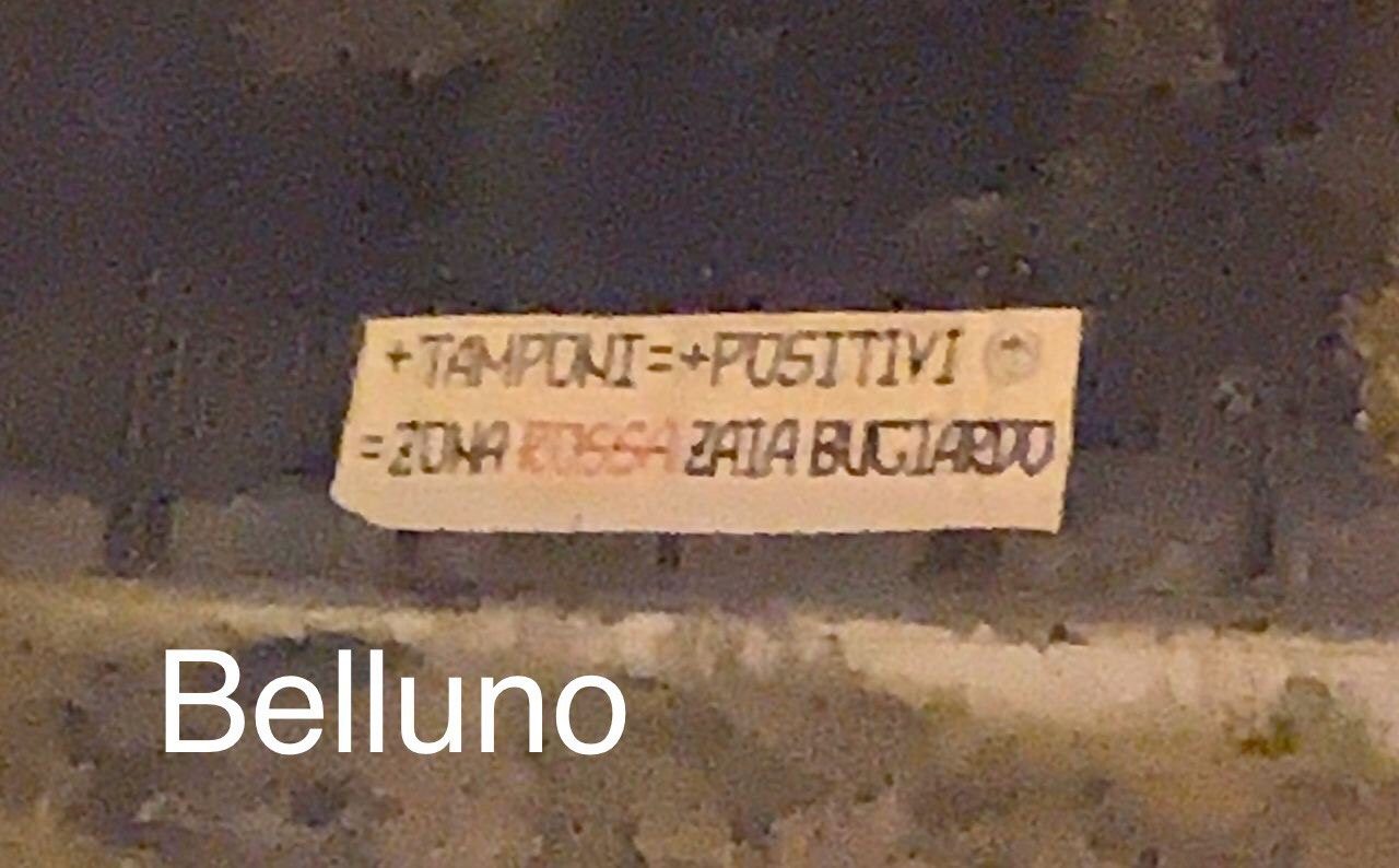 Forza Nuova, striscioni anche a Belluno contro il pericolo zona rossa: “Zaia bugiardo”