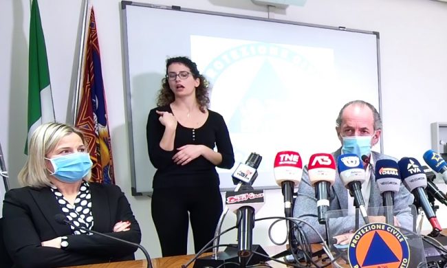 Covid, Zaia: “Contagi, ricoveri e terapie intensive in aumento. Rischio arancione da lunedì”