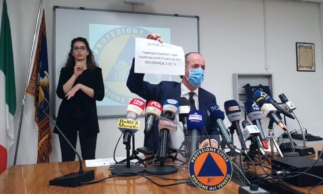 Zaia: “Entro l’estate over 60 tutti vaccinati” | +1094 positivi Covid | Dati 21 aprile 2021