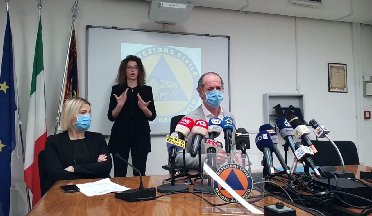 Covid, Zaia: “Contagi in calo, evitiamo assembramenti. Over 60 prenotate il vaccino” | +364 positivi | Dati 3 maggio 2021