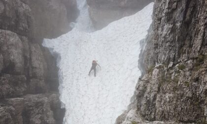 Escursionista tedesco bloccato in quota, i soccorritori: "C'è ancora molta neve, serve attrezzatura adeguata"