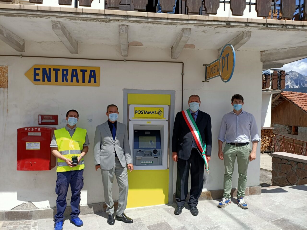 Inaugurato il postamat nel piccolo comune di Danta di Cadore