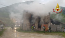 Incendio a Quero Vas: in fiamme un'abitazione usata come ricovero mezzi agricoli