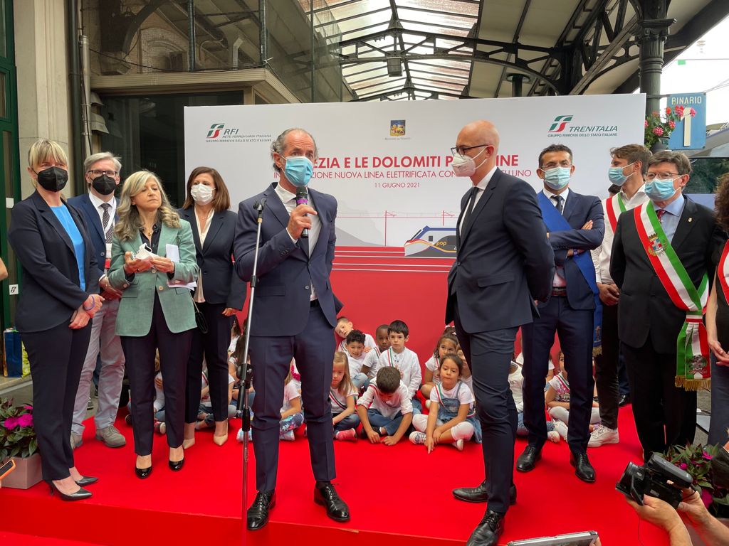 Le foto e il video dell’inaugurazione della nuova linea elettrificata Conegliano – Belluno