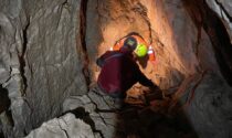 Speleologo ferito nella grotta Buca Mongana a 2000 metri di quota, salvato nella notte