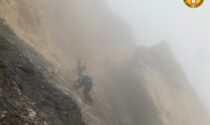 Escursionista stanco rimane bloccato in cima alla Tofana di Mezzo, il vento rende difficili i soccorsi