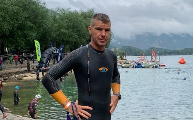 Tragedia a Tambre: auto investe ciclista, è morto il triatleta Maurizio Casagrande