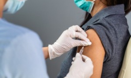 Campagna vaccinale antinfluenzale: tutto quello che c’è da sapere anche rispetto al Covid