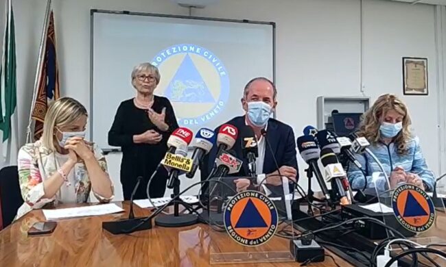 Covid, Zaia: “Terza dose agli immunodepressi a fine settembre. Ma lo Stato si dimentica degli anziani”