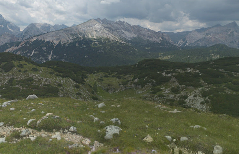Colto da un malore nei pressi del Lago di Fosses: morto 62enne