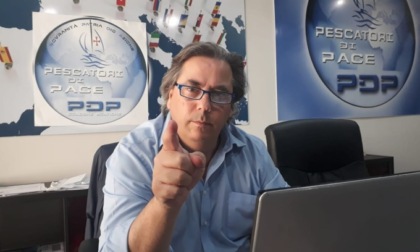 Il leader No vax dopo il ricovero cambia idea: "Mi vaccinerò, fatelo pure voi"