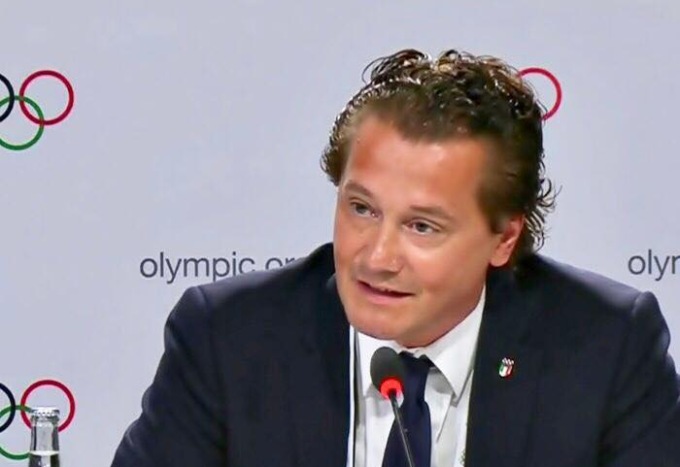 Sindaco di Cortina positivo al Covid: “Sono in isolamento, sto bene”