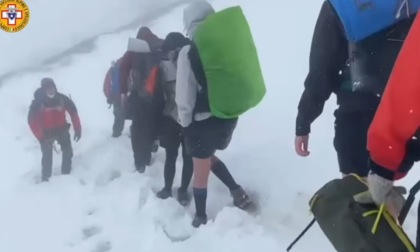 Salgono sul Faloria con abbigliamenti inappropriati: 6 americani recuperati dal soccorso alpino