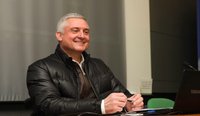 Il neoeletto sindaco Oscar De Pellegrin non può entrare in municipio per le barriere architettoniche