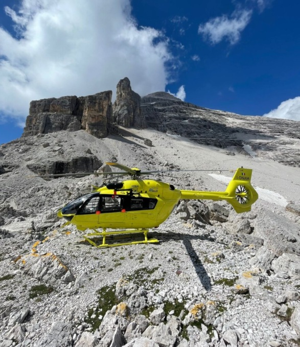 Recuperato escursionista 59enne rimasto incrodato in Tofana