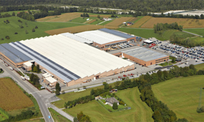 Incinta, non le rinnovano il contratto: scoppia il caso alla Epta Costan di Limana