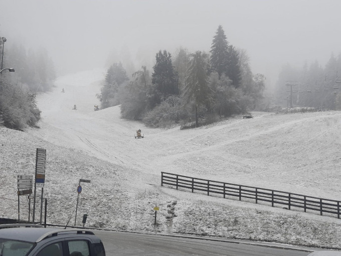 Prima neve nel Bellunese: scatta il “pericolo marcato” per valanghe