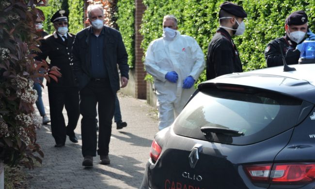 Omicidio suicidio a Borgo Valbelluna: l’anziana madre uccisa a coltellate era malata di Alzheimer