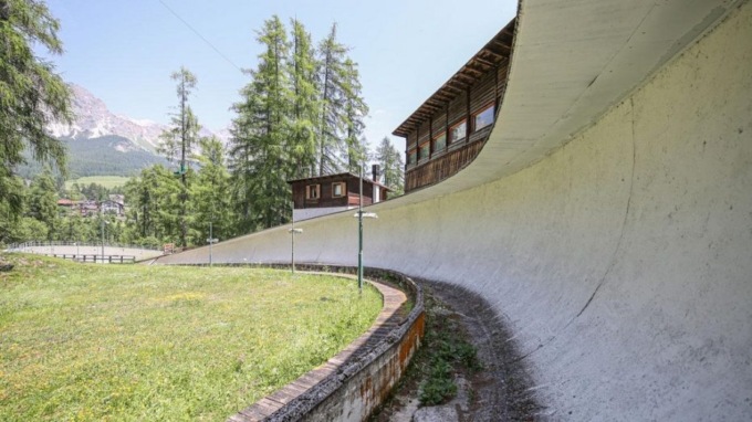 Pista da bob Cortina, la storia infinita: la Procura apre un’inchiesta