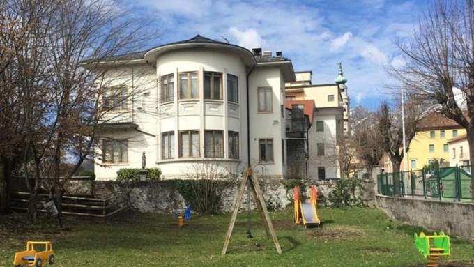 All’asilo Cairoli le aule diventeranno camere da letto per ospitare famiglie ucraine