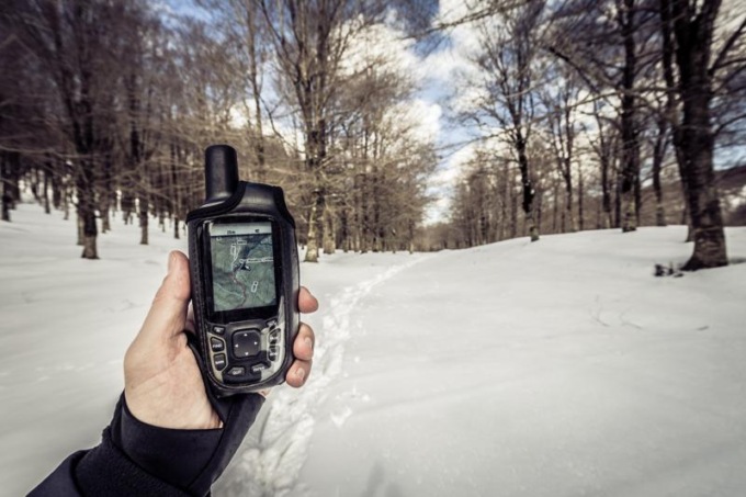 Segue la traccia Gps per Cortina ma si perde a Vodo di Cadore: il salvataggio