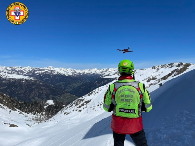 Occhi meccanici fondamentali negli interventi in montagna, due nuovi piloti nel soccorso alpino