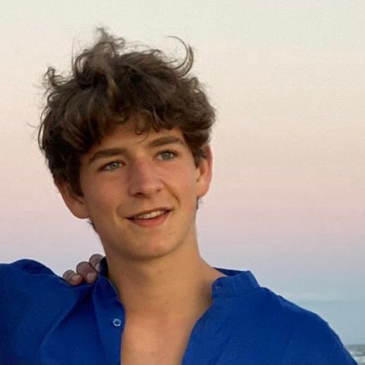 Clemente Del Vecchio, figlio del patron di Luxottica, ha quasi 19 anni: è il più giovane miliardario al mondo