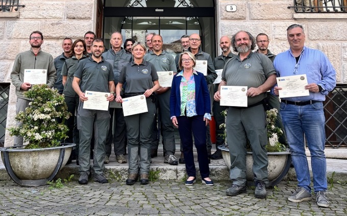 Utilizzo del fucile lanciasiringhe: la Polizia Provinciale di Belluno fa scuola ai colleghi di Treviso