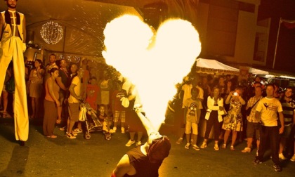 Cibo, cabaret, giocoleria e musica: arriva il Belluno Buskers Festival