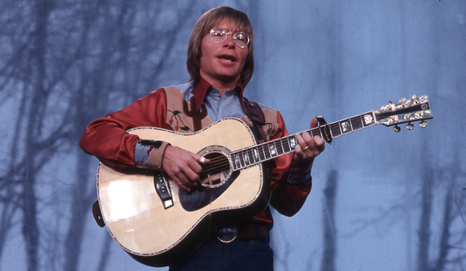 Serata-tributo a John Denver nella suggestiva villa Miari Cugnach a Sedico