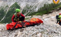 Parte dal Vandelli e sparisce: 38enne londinese trovata su un prato dopo un salto di 40 metri