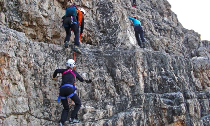 Si perdono sulla Cima Grande di Lavaredo, recuperati alle 4 del mattino