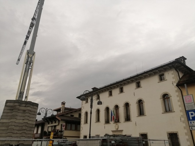 Il Comune di Limana rifà infissi e tetto, avviati i lavori da 230mila euro