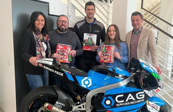 Completano l’album Panini in tempi record e vincono un pass per il Motomondiale