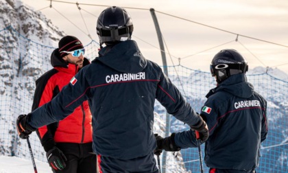 Carabinieri sulle piste da sci: “Incidenti per imprudenza, eccessiva velocità e distrazione”