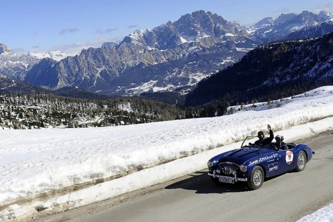 Auto storiche e “icon” a Cortina d’Ampezzo per la Winterace