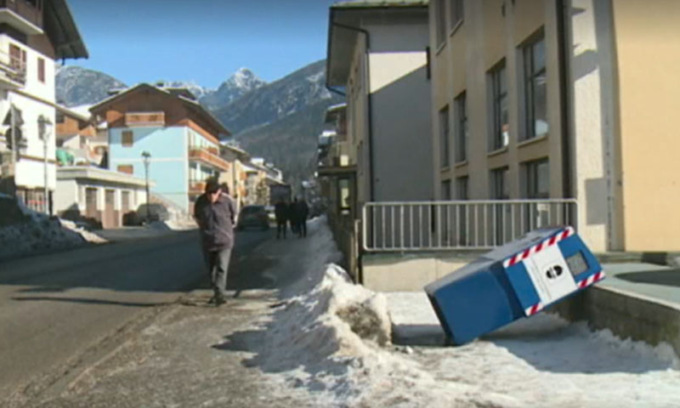 Secondo colpo di Fleximan a Belluno, nella stessa strada della tragedia a Santo Stefano di Cadore