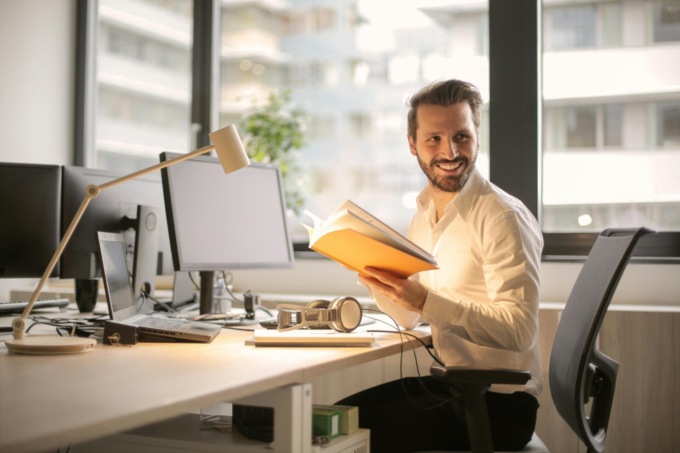 Partita IVA o posto fisso? Una riflessione sui vantaggi del lavoratore autonomo