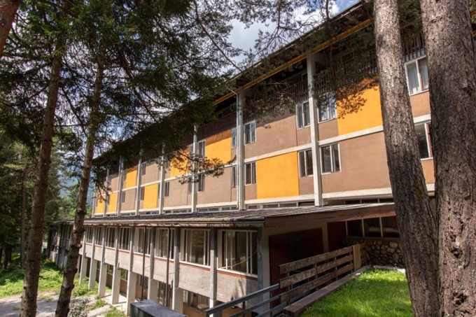Ex villaggio ENI, pronti 45 appartamenti per Olimpiadi e residenzialità