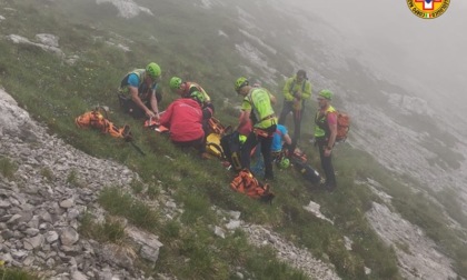 Domenica di fuoco per il soccorso alpino, interventi in tutta la provincia