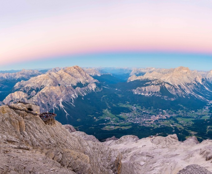 Alba a Cima Tofana, ecco quando e come vederla dalla vetta più alta di Cortina d’Ampezzo