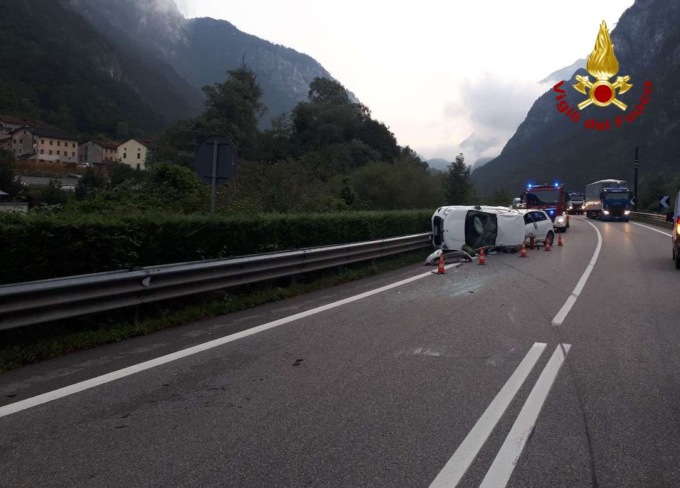 Incidente a Ospitale di Cadore, 4 auto coinvolte e un ferito