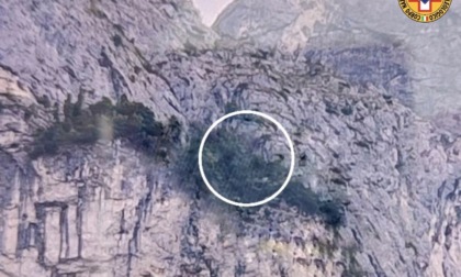 Si lancia con la Gopro e si schianta tra le rocce: basejumper inglese muore sulle Pale di San Lucano