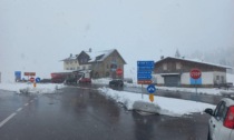 Obbligo di gomme invernali o catene in alcune strade bellunesi, ecco dove sono necessarie