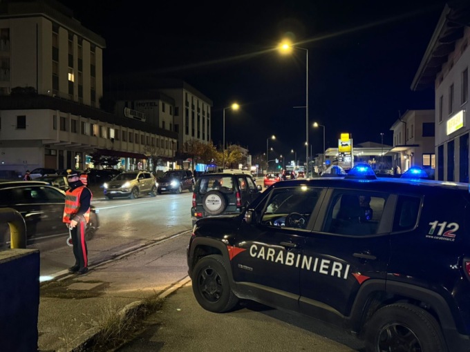 Posti di blocco e controlli a tappeto, così i carabinieri prevengono i furti